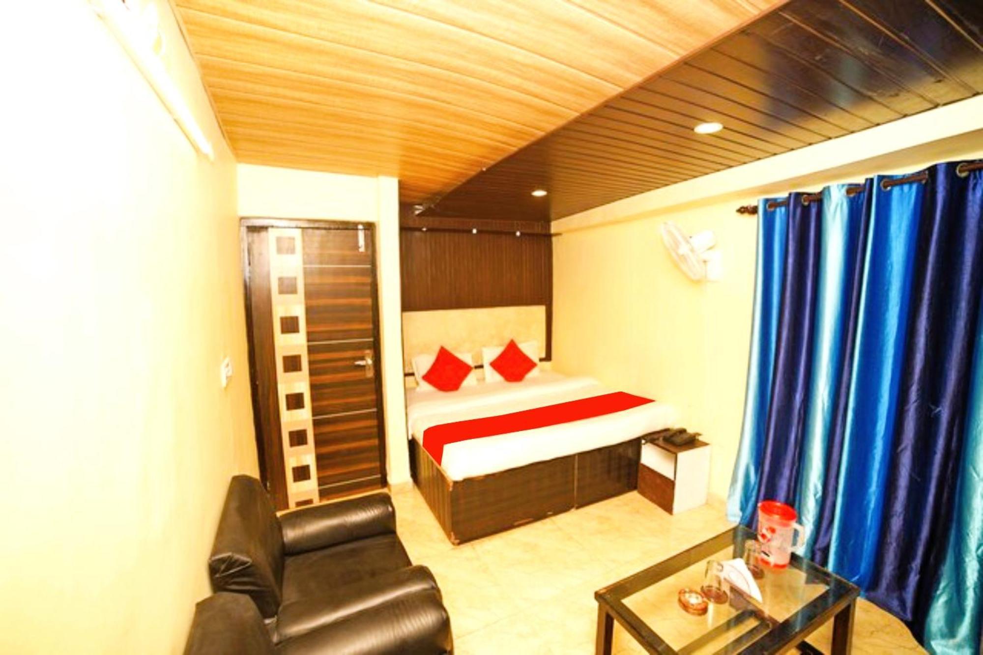 Hotel Golden Nest Near Naini - Hygiene & Spacious - Prime Location In